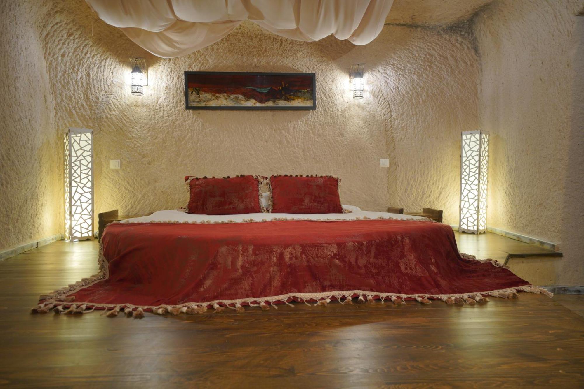 Karlik Cave Suite Cappadocia Uçhisar Eksteriør billede