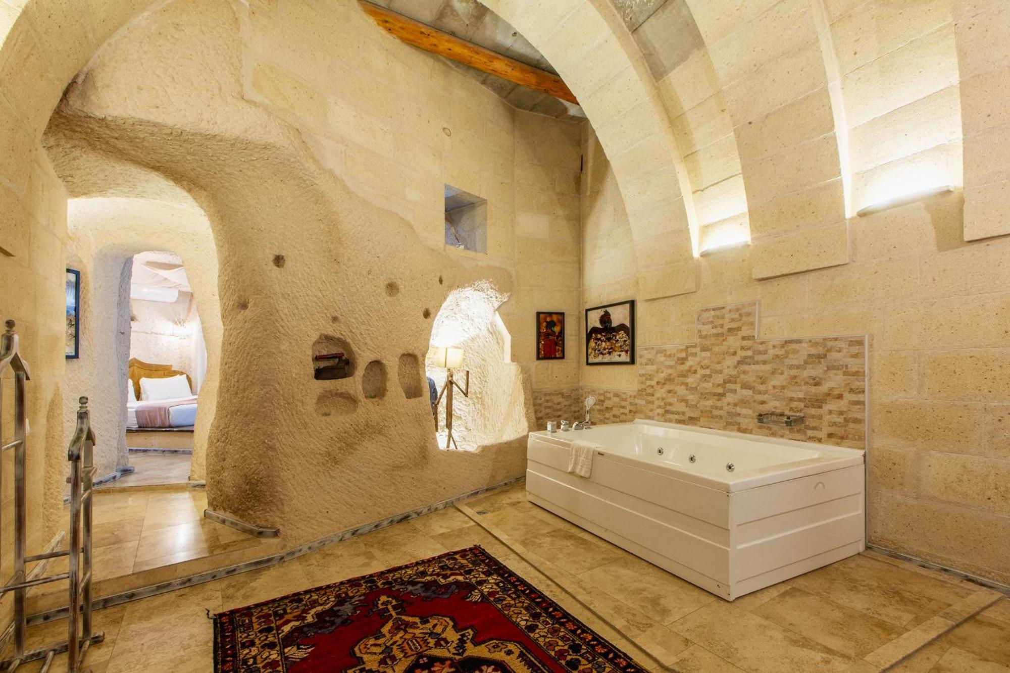 Karlik Cave Suite Cappadocia Uçhisar Eksteriør billede