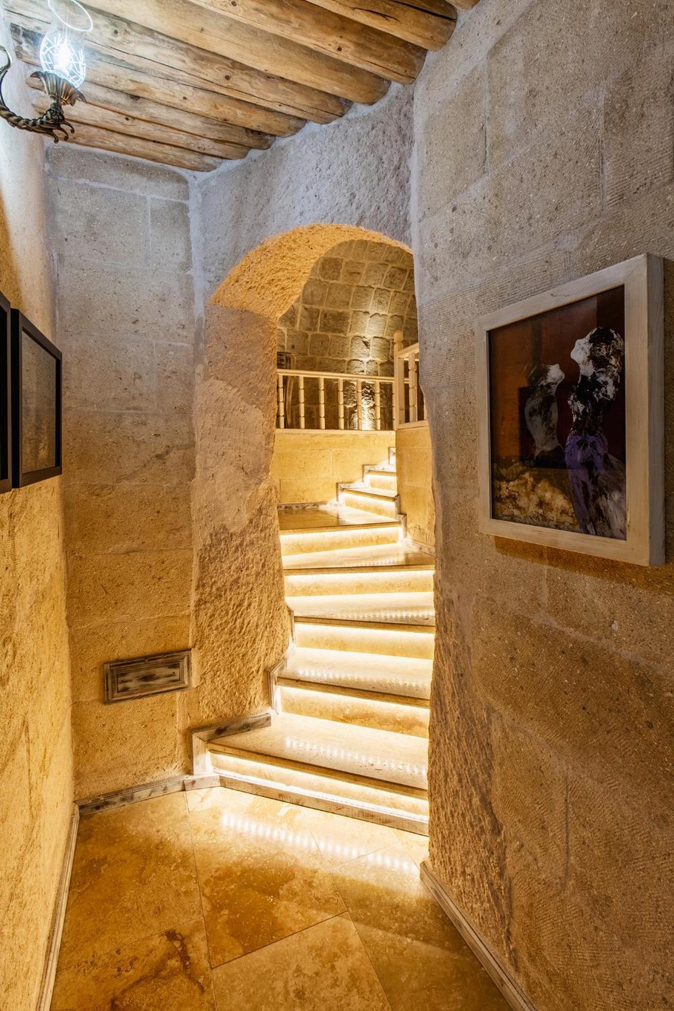 Karlik Cave Suite Cappadocia Uçhisar Eksteriør billede